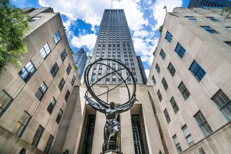 Rockefeller Center in New York near Oxford International campus