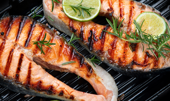 Enjoy traditional Scottish salmon while studying English in Edinburgh